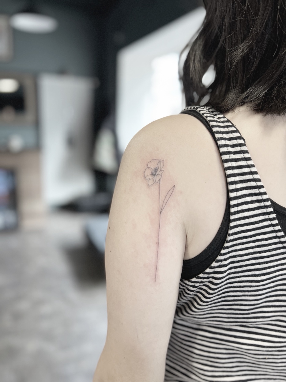 Fine line flower tattoo Orlando Tampa Florida